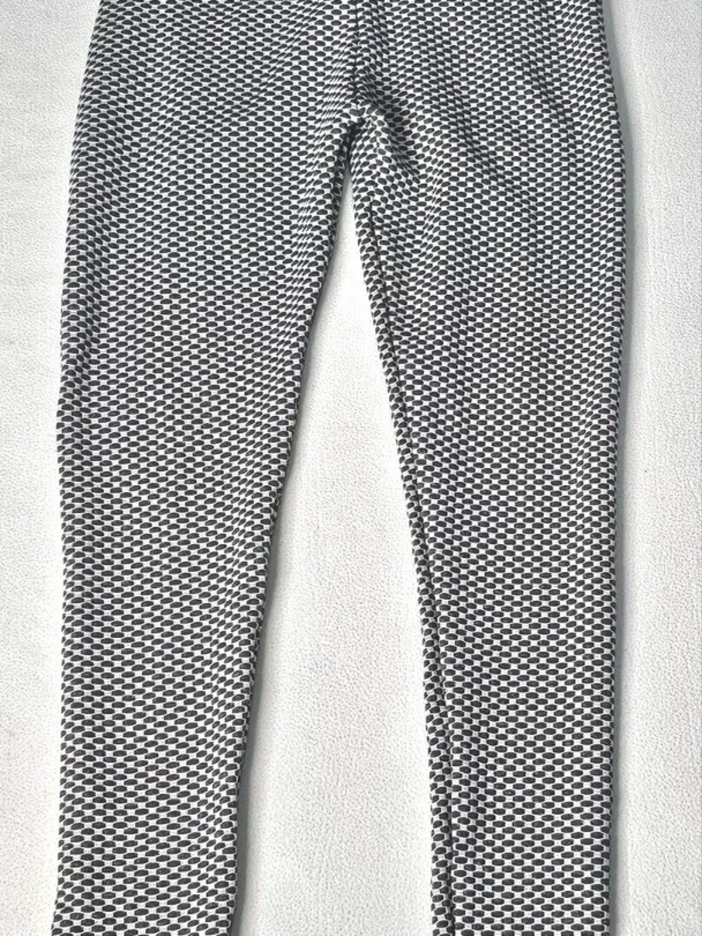Steve Madden Black and White Textured Leggings
